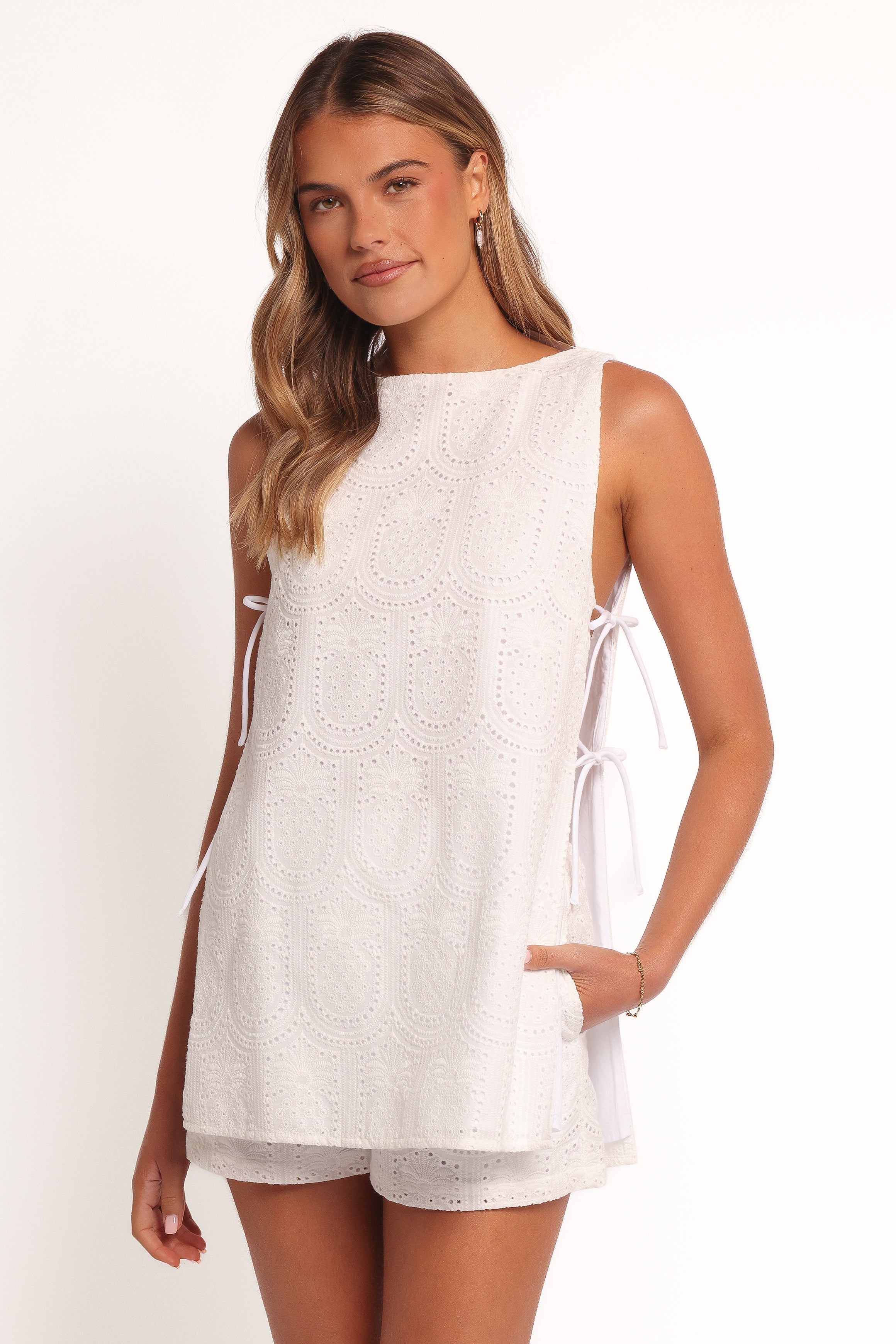 Arabella Short - White