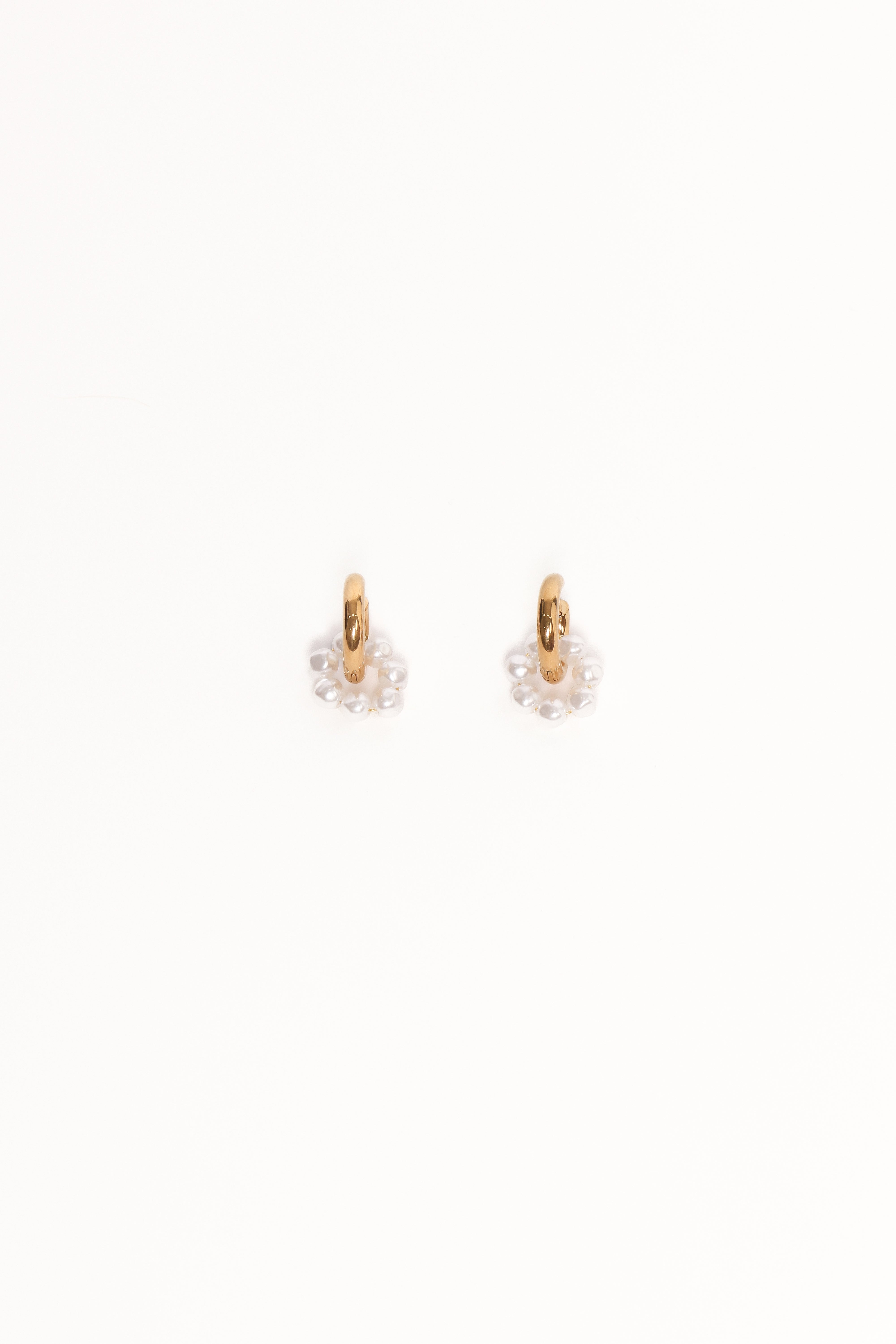 Cheri Earrings - Gold/Pearl
